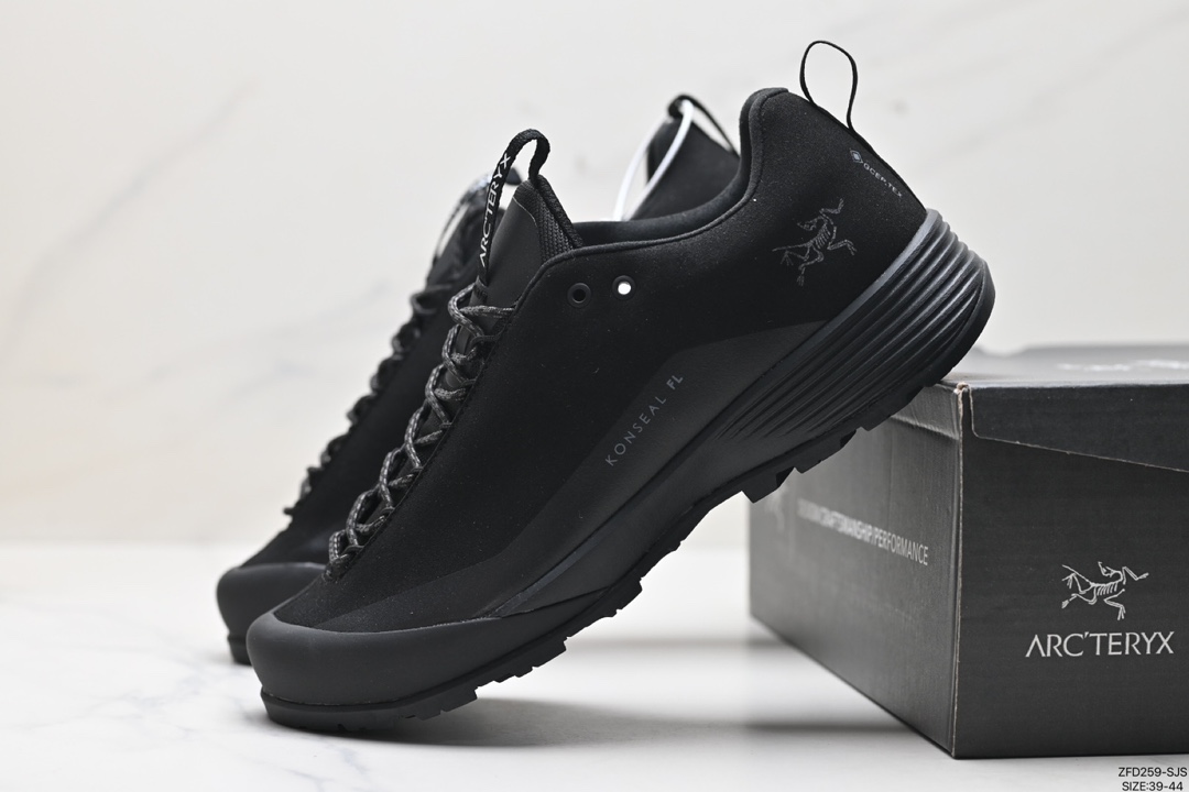 Akc Teryx Shoes